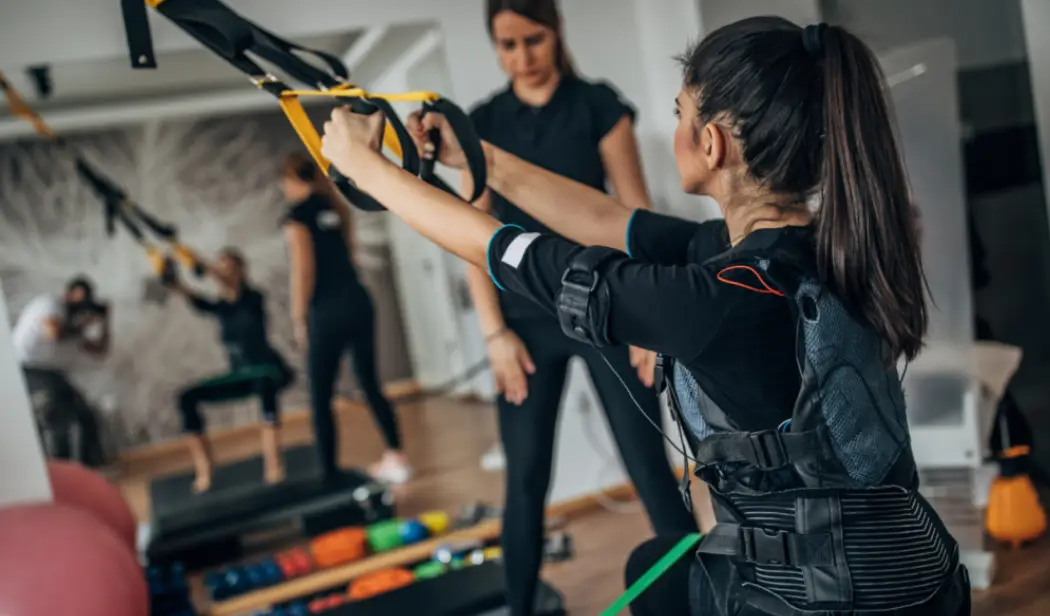 EMS Fettreduzierung in Berlin – Die Revolution für effektiven Fettabbau 2 ems fettreduzierung in berlin